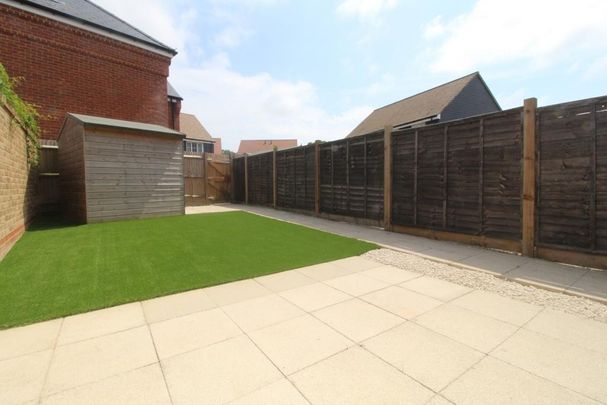2 bedroom semi-detached house to rent - Photo 1