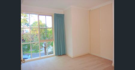 Sweet home in unbeatable location - Photo 3