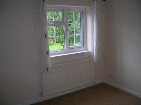 3 bedroom detached house to rent - Photo 5
