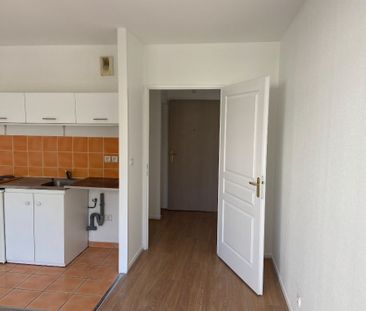 Location Appartement 1 pièce 25m² ROUEN 76000 - Photo 3