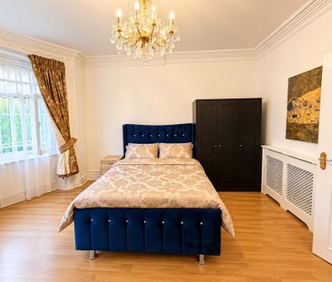 4 bedroom flat to rent - Photo 6