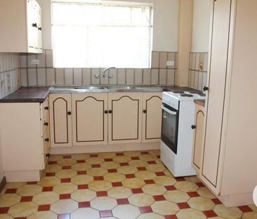 2/7 Collins Street, Nundah - Photo 6