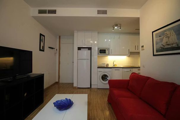 Calle de Cervantes, Madrid, Community of Madrid 28014 - Photo 1