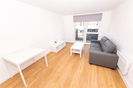 1 bedroom flat to rent - Photo 2
