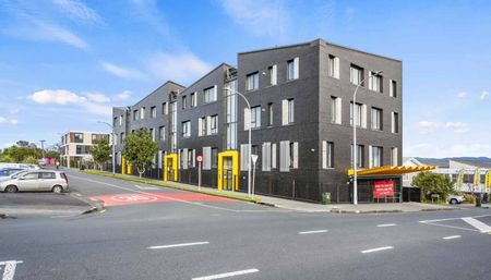 Fully Furnished 1 Bedroom - Photo 4