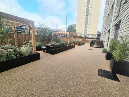 1 bedroom apartment to rent - Photo 5