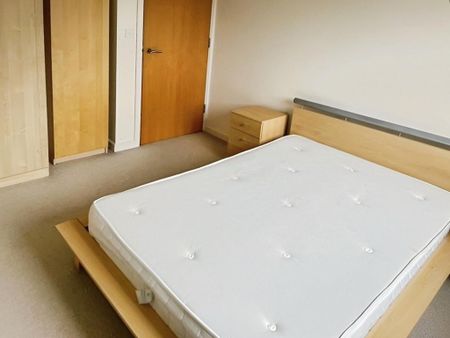 1 bedroom flat to rent - Photo 5