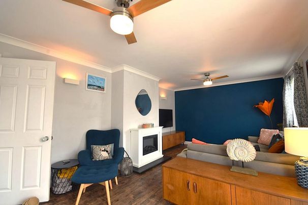 3 bedroom detached house to rent - Photo 1