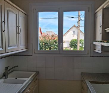 Location Maison 2 pièces 52m² - Photo 4