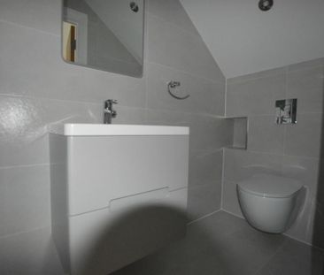 4 bedroom terraced house to rent - Photo 3