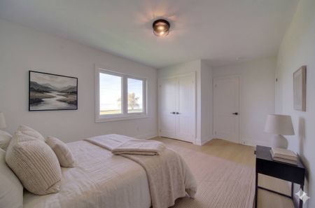 For Lease - 802 Willowview Road, Georgina, Ontario - Photo 4