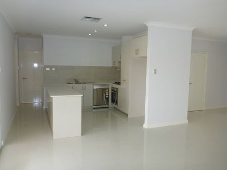 Modern Balga Villa Living - Photo 3