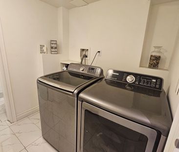 For Lease - 65 Vange Crescent, Toronto, Ontario - Photo 4