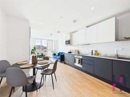 2 bedroom flat to rent - Photo 3