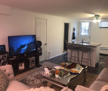 For Lease - 120 Simonston Boulevard Unit# Basement Apt, Markham, On... - Photo 6