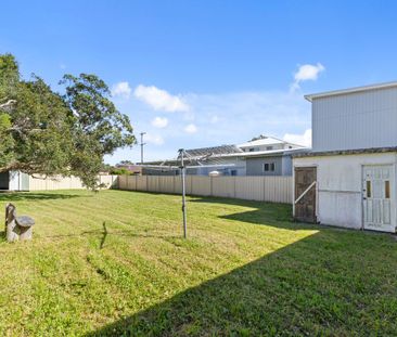 Cottage near the lake - Photo 6