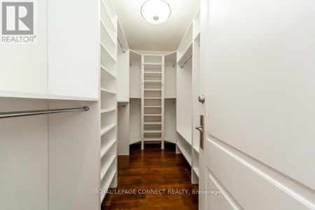 44 Gwendolen Avenue – Toronto C07, Ontario - Photo 3