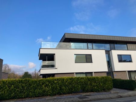 Appartement - Te huur - Photo 2