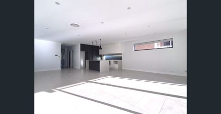 Entertainer's delight. Pristine Condition. Oversized family home with raised deck. - Photo 5