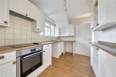 Semi detached 3 bed cottage in a rural setting, with garden and parking. - Photo 5