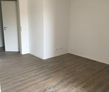 Singles aufgepasst! 1-Zimmer Wohnung mit EBK und Balkon - Photo 2