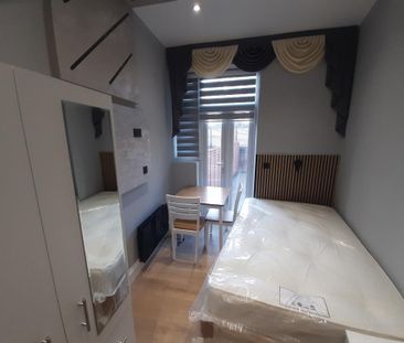 Studio Flat, SW6 - Photo 6