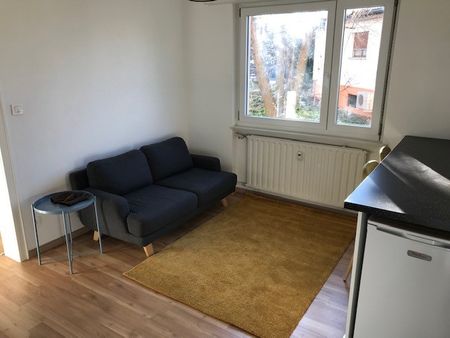 Location Appartement 2 pièces 25m² - Photo 2