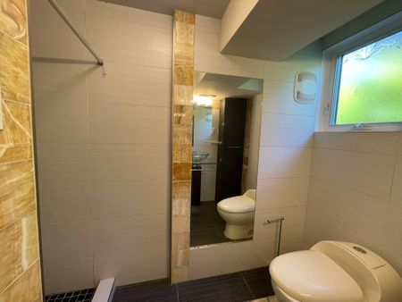 For Lease - 8159 Niven Street, Niagara Falls, Ontario - Photo 3