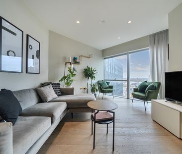 Available from Now - 3 Bed Apartment, Furnished - Photo 2