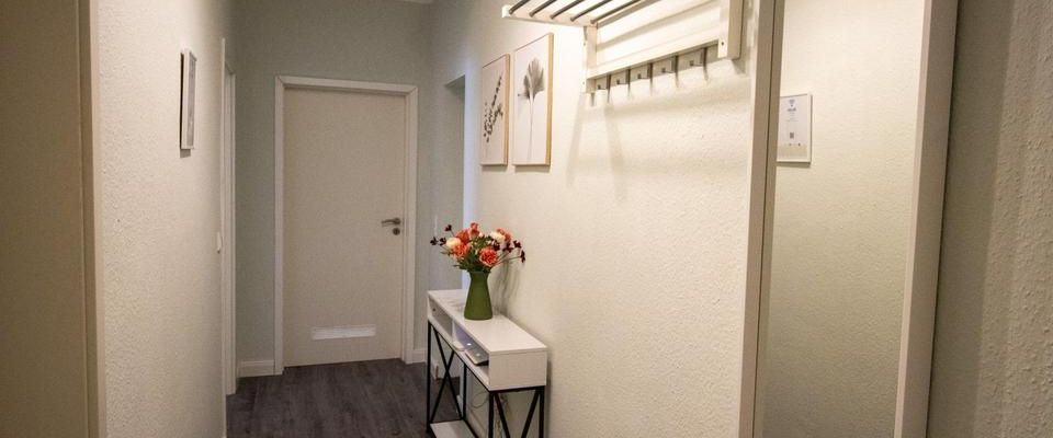 Helles Apartment in Laatzen – Messe- & City-nah, voll möbliert - Photo 1