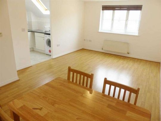 Alconbury Close, Borehamwood, WD6 - Photo 1