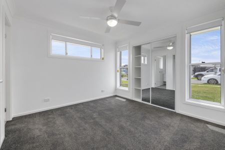 Low-Maintenance Living in a Peaceful Estate - Photo 3