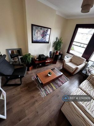 2 bedroom maisonette to rent - Photo 1