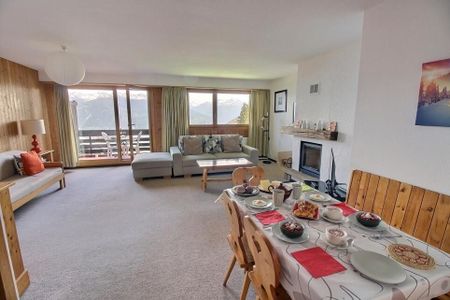 Apartment for rent by the week on the village square - Photo 3