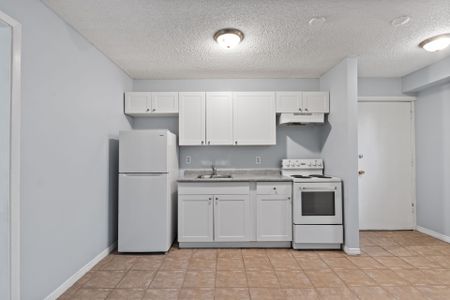 For Lease - 15 Faulkner Street Unit# 1, Orangeville, Ontario - Photo 4