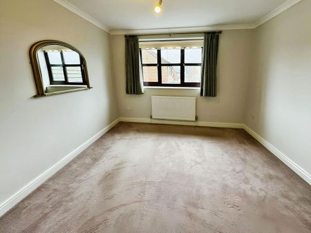 3 bedroom detached bungalow to rent - Photo 3