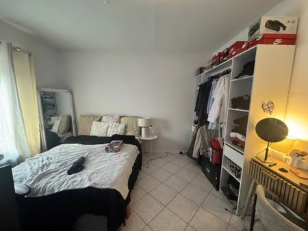 Location Maison 2 pièces 46 m2 à Saint-Quentin - Photo 3