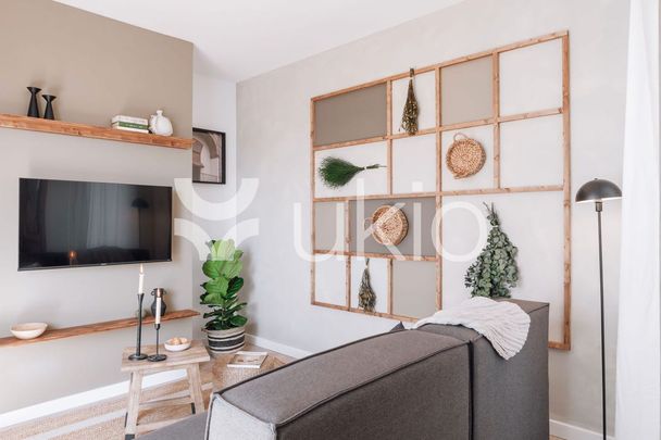 Barcelona Capital, Catalonia 08021 - Foto 1