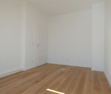 Tolle 3-Raum Whg. mit Balkon, Loggia, Parkett, EBK - Photo 4