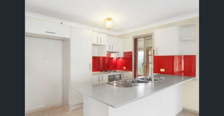 Spacious family home in a great neighbourhood - Photo 4