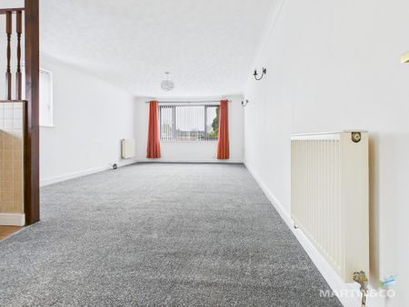 2 bedroom ground floor flat to rent - Photo 2