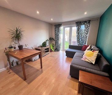 2 bedroom detached house to rent - Photo 2