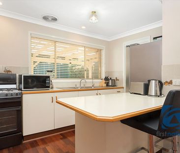 NEAT 3 BEDROOM FAMILY HOME - Photo 5