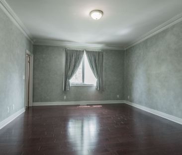 For Lease - 678 St. Nicholas Court, Mississauga, Ontario - Photo 1