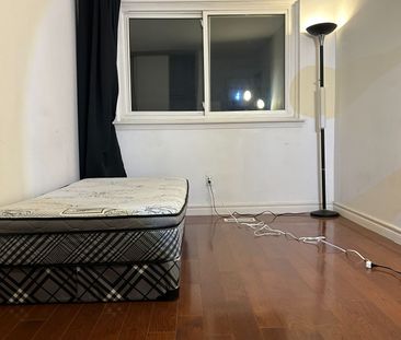 For Lease - 2451 Bridletowne Circle Unit# #17, Toronto, Ontario - Photo 3