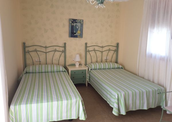 Villa for rent in Nerja, 2.000 €/month
