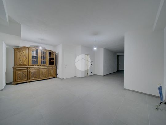 Porzione di bifamiliare in affitto - Photo 1