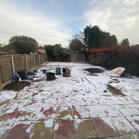 5 bedroom detached house to rent - Photo 4