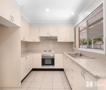 Beat the Heat This Summer! Beautiful 3-Bedroom Home with Pool - Photo 5