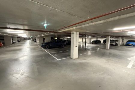 Appartement te huur: Haarlemmerweg 1142-C 1014 BL Amsterdam - Photo 2